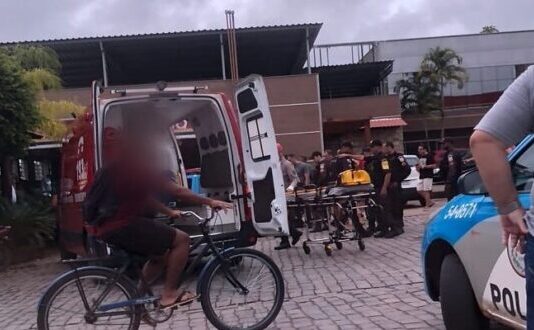 PM se fere com tiro acidental enquanto manuseava arma em Itaperuna