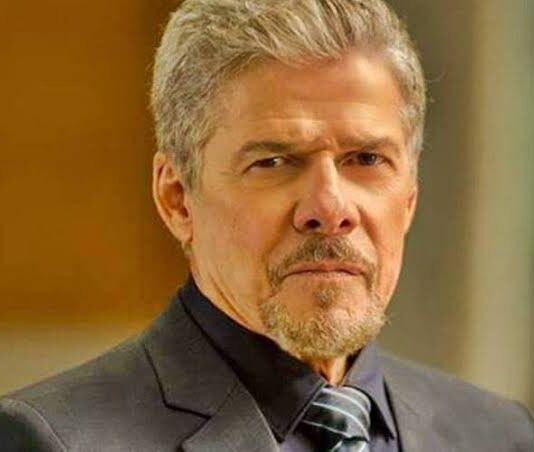 Ator José Mayer é internado em CTI de hospital no Rio de Janeiro