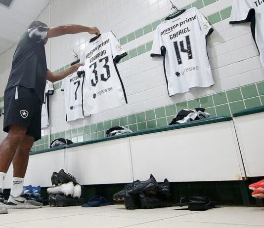 Botafogo é roubado e faz registro na polícia