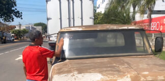 Secretaria de Segurança Pública notifica proprietários de veículos abandonados em Itaperuna