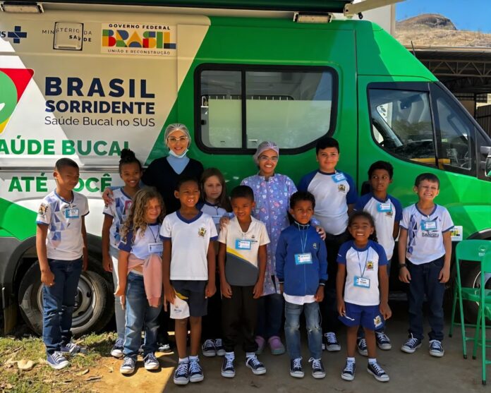 Itaperuna promove tratamento odontológico nas escolas da Zona Rural