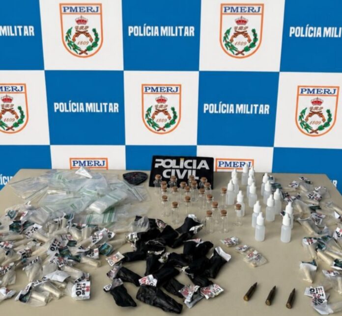 Policias ocupam morro e golpeia crime organizado