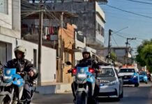 Ação conjunta da PM e Polícia Civil apreende arma, granadas, drogas e munições em Itaperuna