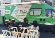 Odontomóvel oferece atendimento gratuito na Praça São Pedro em Itaperuna