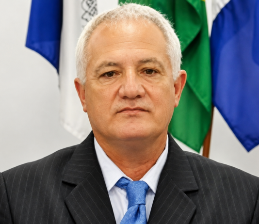 Câmara de vereadores reprova contas de 2024 do ex-prefeito Alfredão