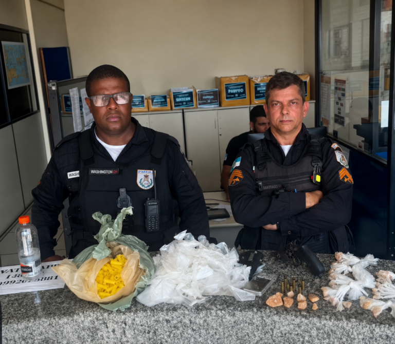 Ação da PM em Italva: revólver, crack e material para tráfico são apreendidos em pastagem