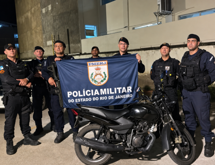 Motocicleta apreendida em Itaperuna