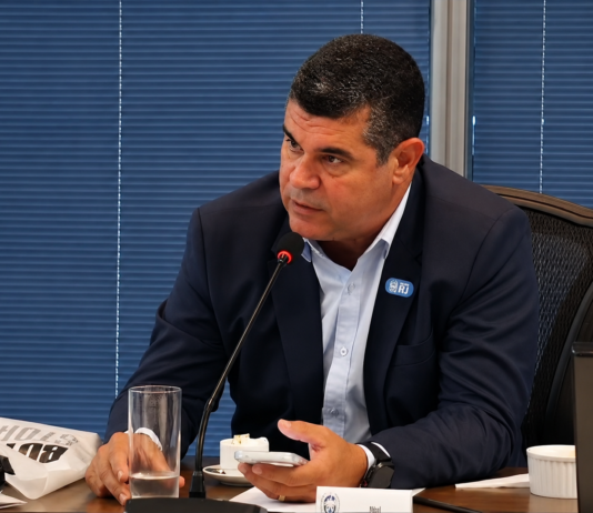 Reunião do prefeito Nel com governador garante reforço policial para Itaperuna