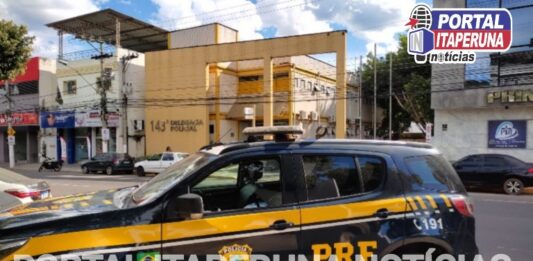 Criminosos armados roubam caminhão carregado com ferramentas em Itaperuna