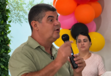 Programa ‘Olhinho Feliz’ entrega óculos a estudantes e reforça aprendizado na rede municipal